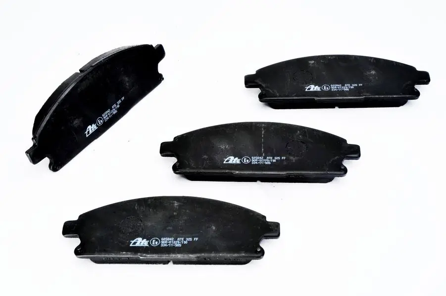 Klocki hamulcowe ATE 13.0460-5842.2 - Profesjonalna jakość