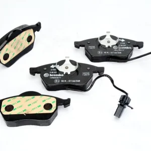 Bezpośrednio z fabryki - Klocki hamulcowe BREMBO P 85 037