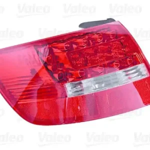 LAMPA TYLNA ZESPOLONA VALEO 43847 4F9945096E AUDI - Profesjonalna jakość