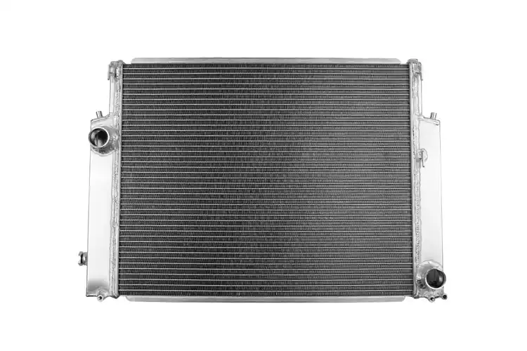Na stanie - Sportowa Chłodnica Wody TurboWorks BMW E30 E36 2.5 TDS M3
